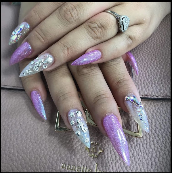 Crystal Nails 4