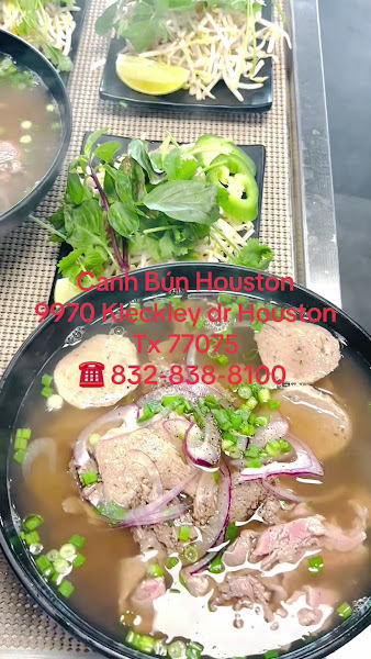 Canh Bun Houston 3