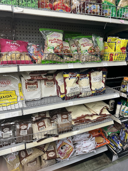 M&M FOOD MARKET 4