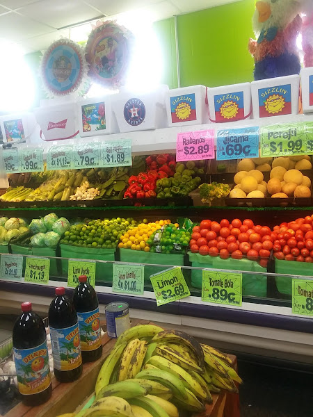 Pancho's Super Market 4