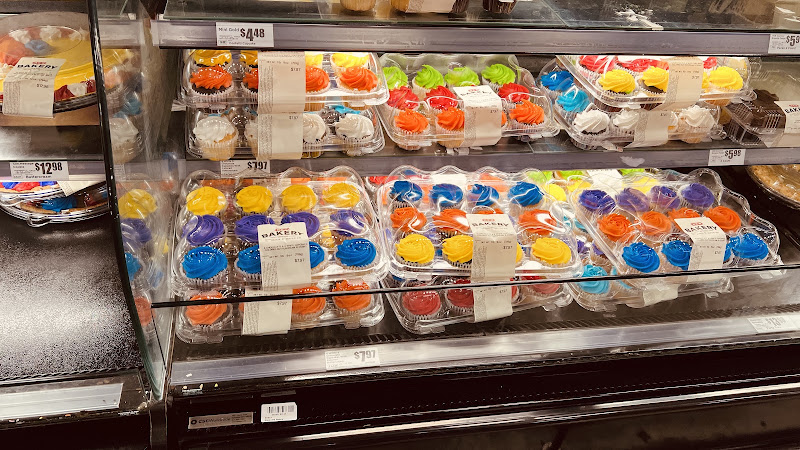 H-E-B 4