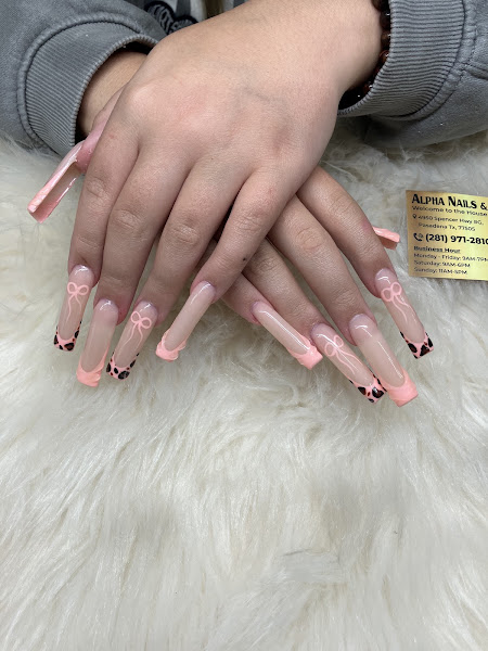 Alpha Nails