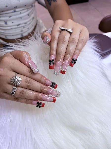 Venus Nails 4