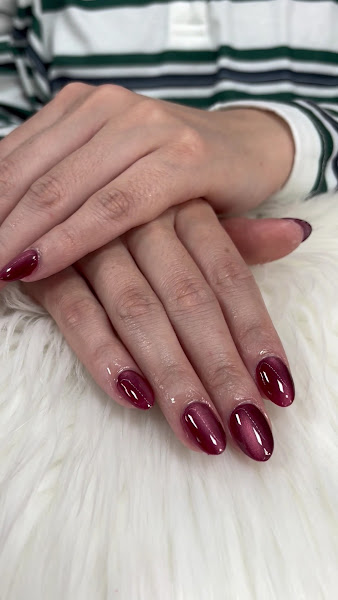 Happy Nails & Day Spa 2