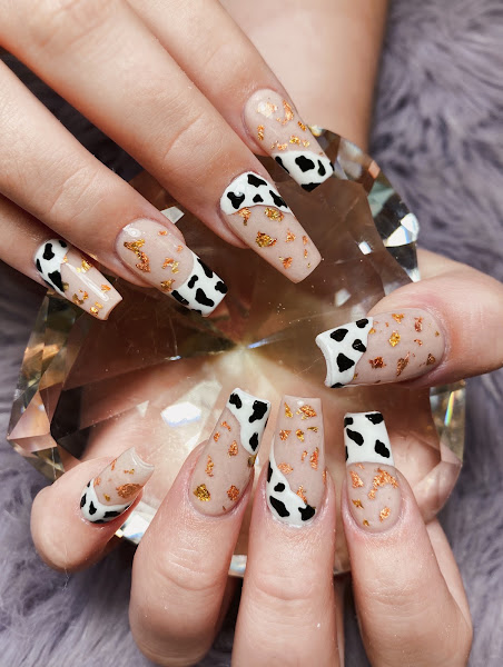 Tip & Toe Nails Spa 3