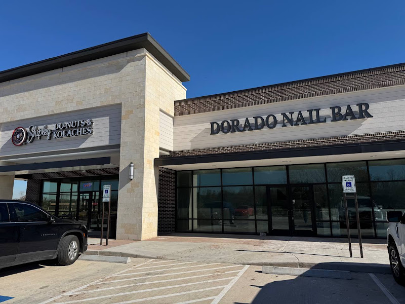 Dorado Nail Bar