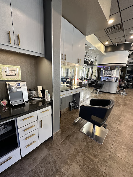 TnT Hair Salons 3