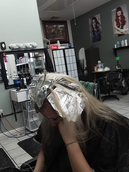 Andrea's Beauty Salon 3