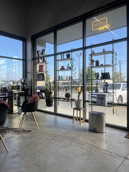 Kalumo Salon 3