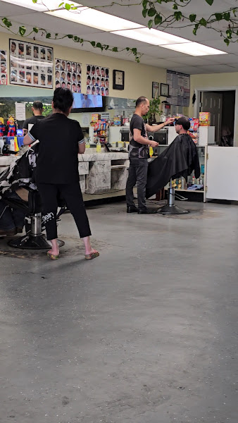 D & T Beauty Salon 4