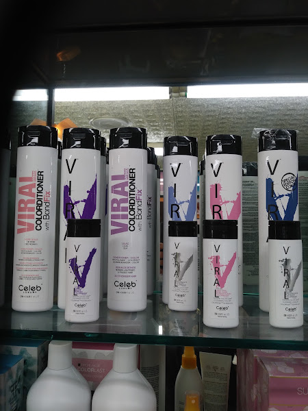 Monopoly Unisex Salon 2
