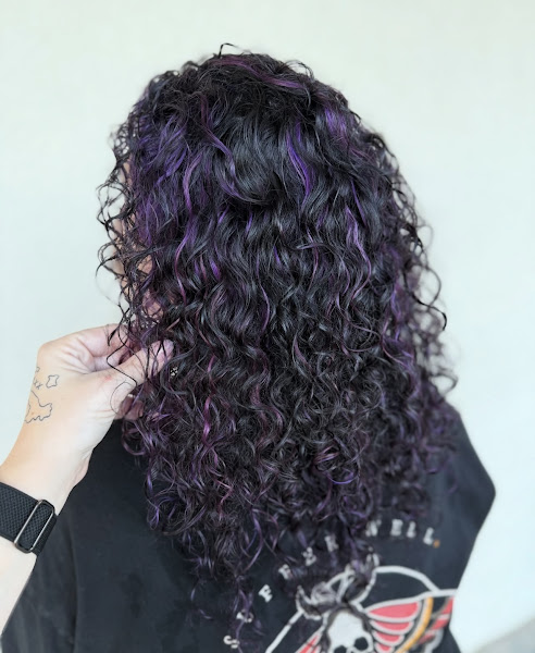 Riot Salon 3