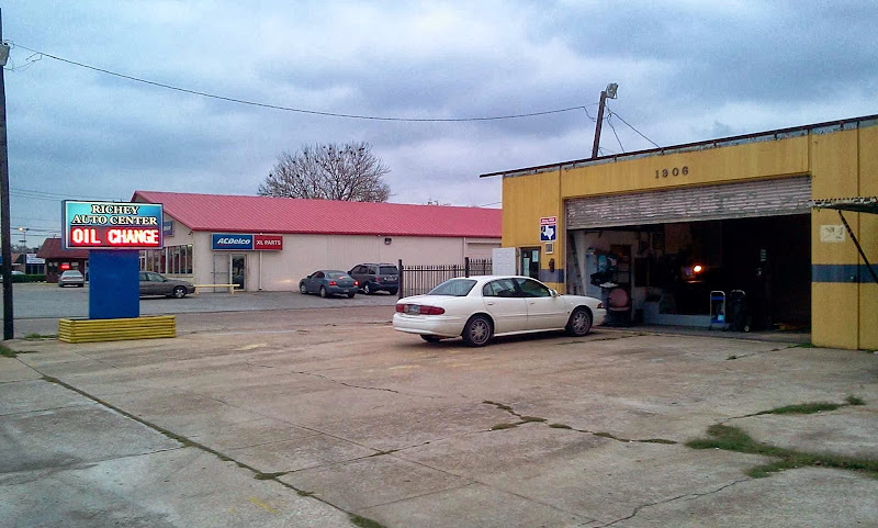 Richey Auto Center 2