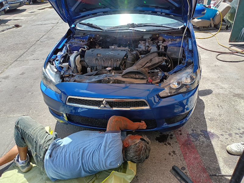 Taller Tito Hinojosa 3
