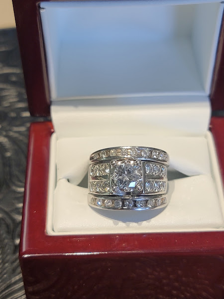 Susie's Jewelry and Watch Repair 3