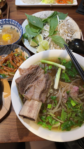 Saigon Ơi! - Viet Kitchen & Bar 2