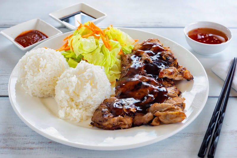 Broadway Pho & Cafe in Harborview 5