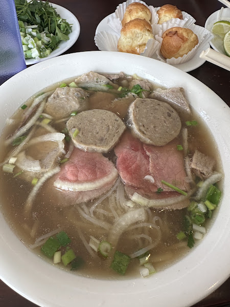 Pho Thân Brothers 3