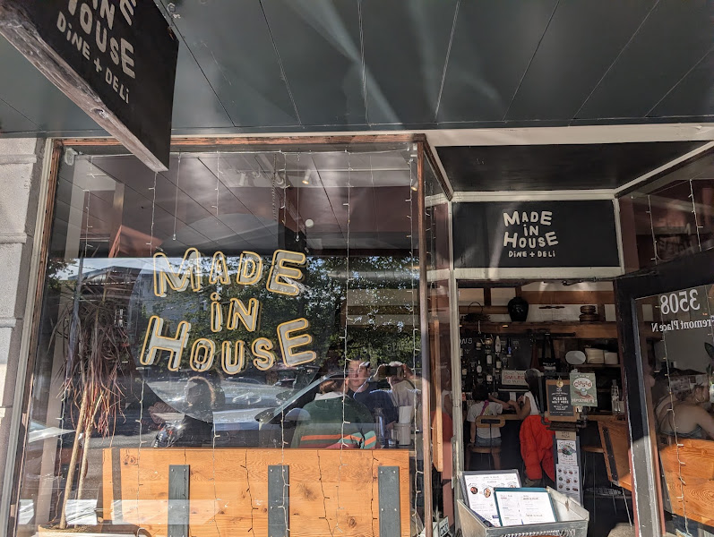 Made in House 4