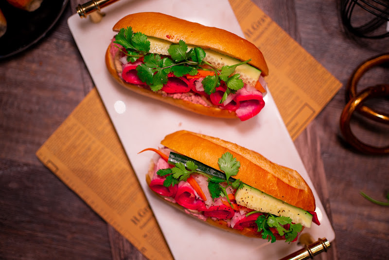 Gion Banh Mi & Tea 4