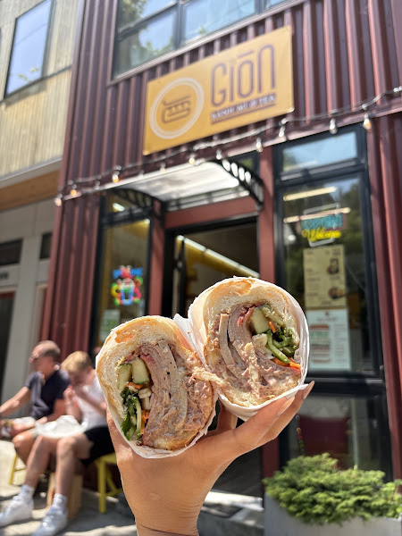 Gion Banh Mi & Tea 5