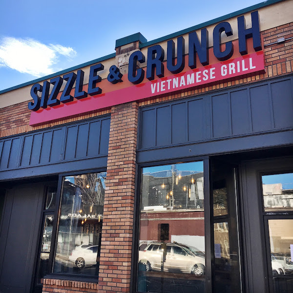 Sizzle&Crunch Vietnamese Grill 2