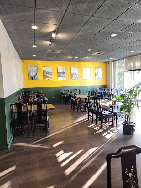 Happy Autumn Vietnamese Restaurant 2