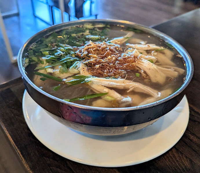Happy Autumn Vietnamese Restaurant 5