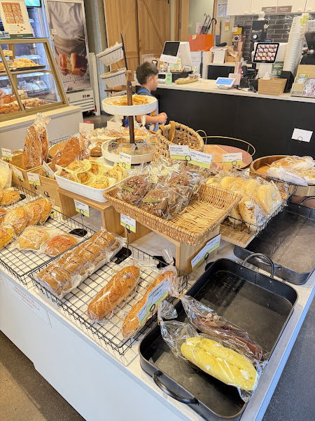 TOUS les JOURS Bakery Café - Union Station 5