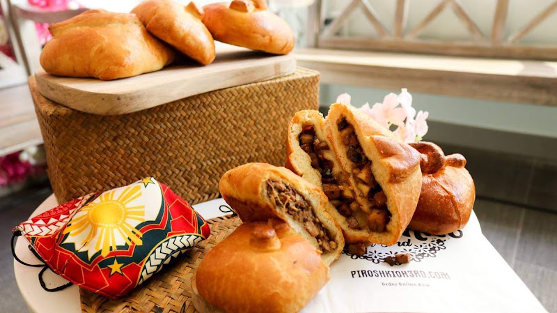Pinoyshki Bakery, Cafe & Bar 3