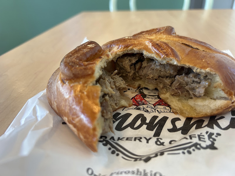 Pinoyshki Bakery, Cafe & Bar 4