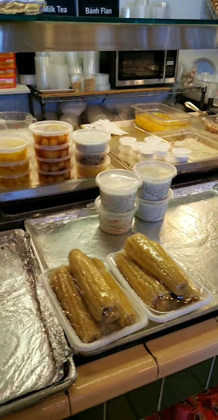 Tammy's Deli & Bakery 2