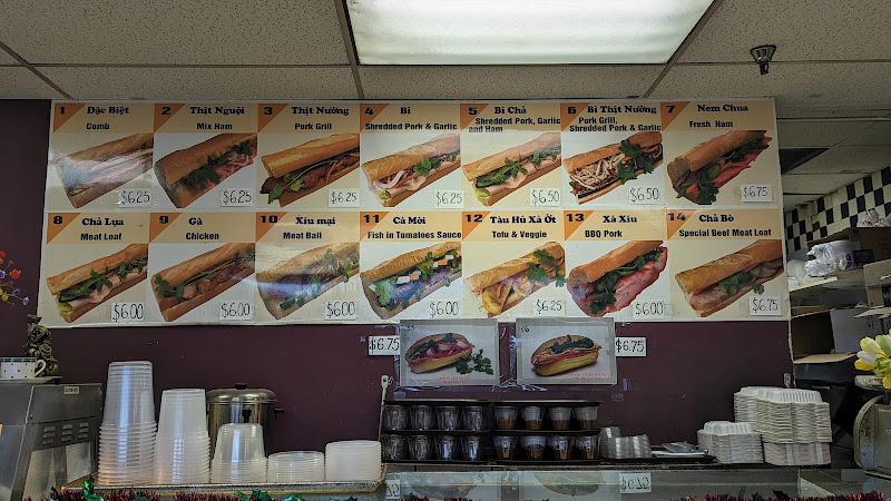 Tammy's Deli & Bakery 5
