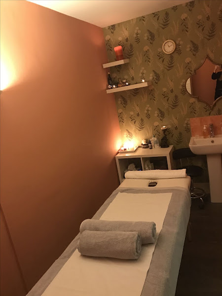 Cassandra massage spa