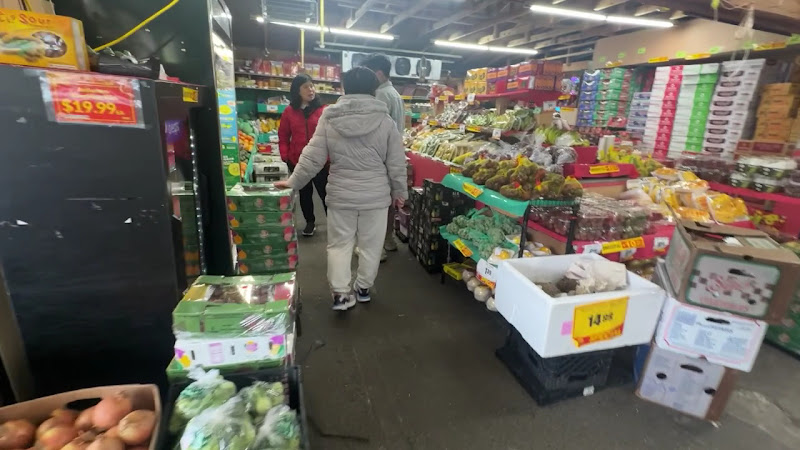 Lam's Seafood Asian Market 2