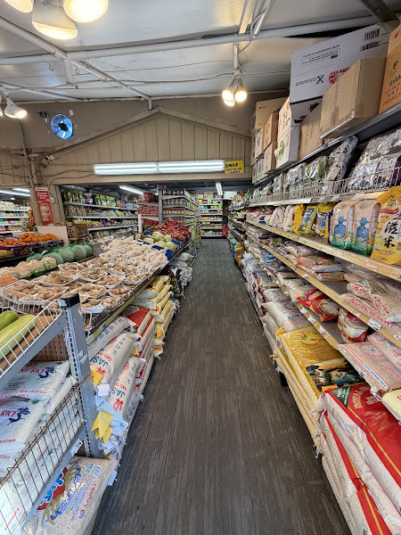 Fou Lee Market & Deli 3