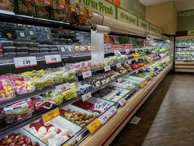Seafood City Supermarket 4
