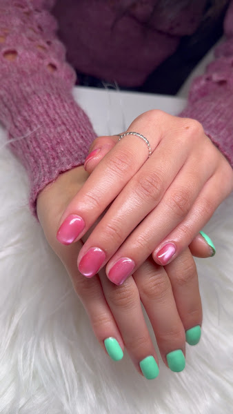 MT Nail Studio 3