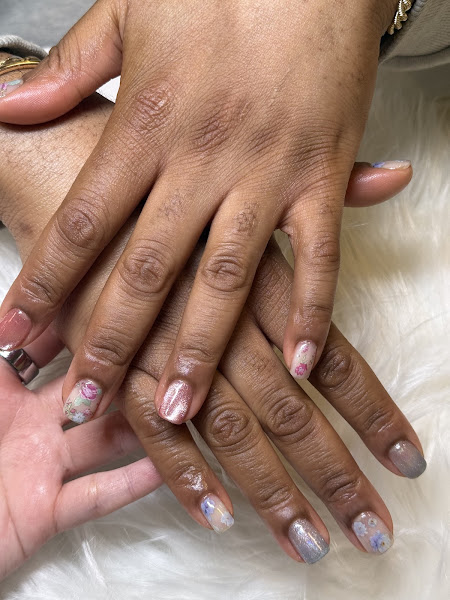 MT Nail Studio 4