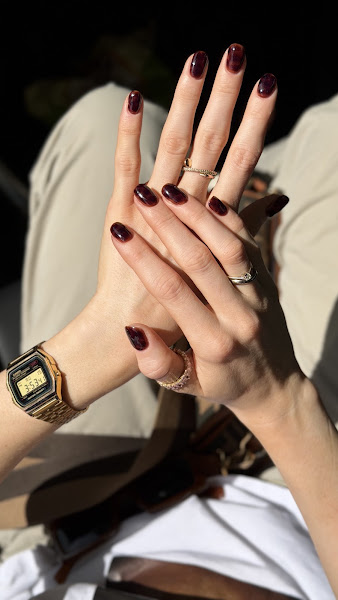 Eyes On Me (Russian manicure and Eyelash Extensions) 2