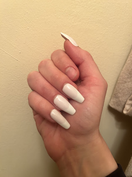 Xavia Nails & Spa 3