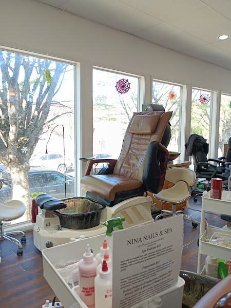Nina Nails & Spa 4