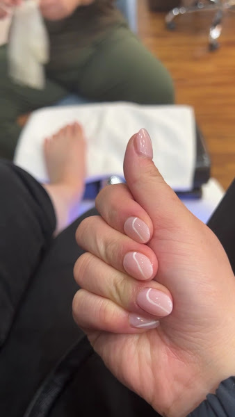 Lavender Nails 3