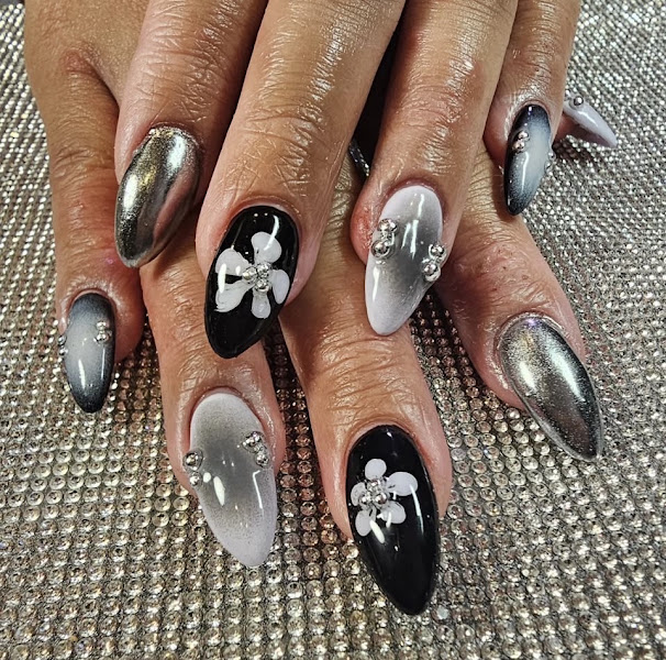 Jo And Her Nails 2