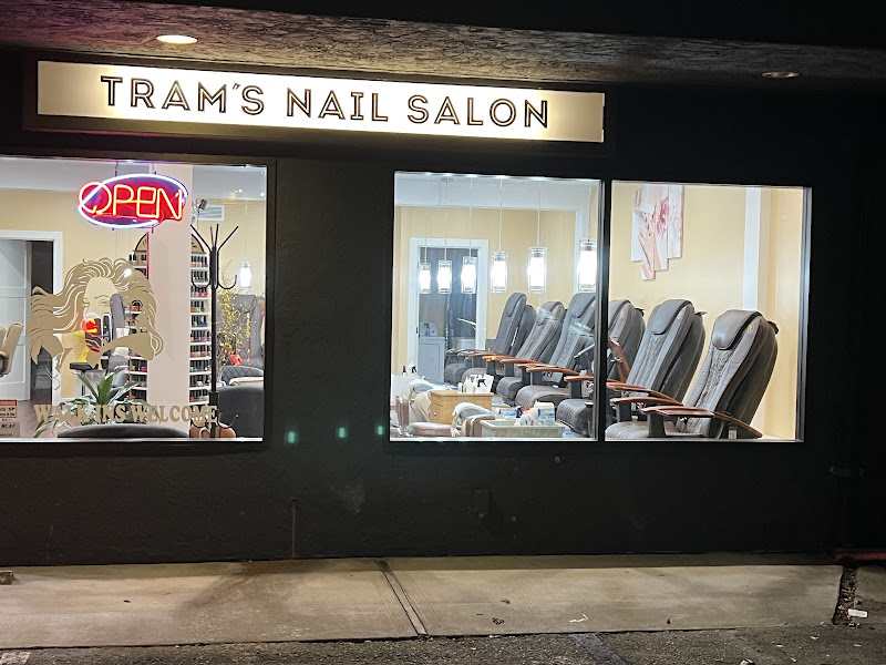 Tram's Nail Salon 3