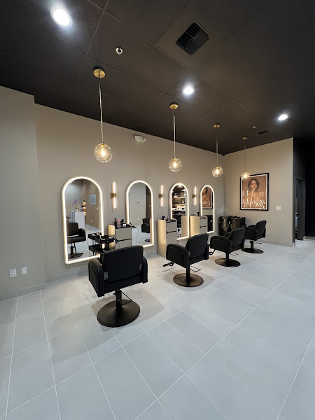 Liana Hair Salon 2