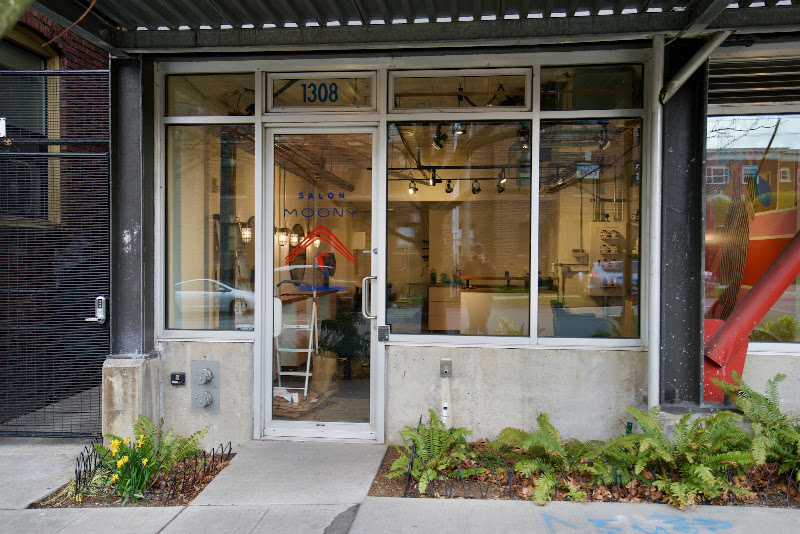 Salon Moony 5