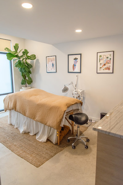 The 1994 Salon and Spa 3