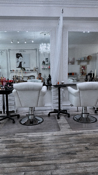 Maison Blanc Salon 4