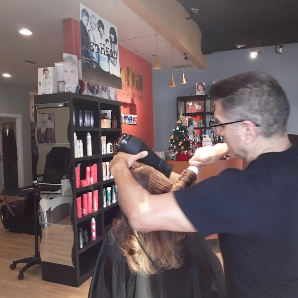 Caoba Hair Salon & Spa 3
